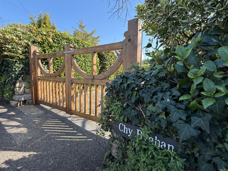 Passage Hill, Mylor, TR11