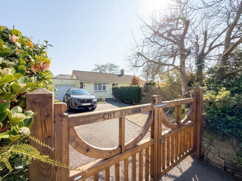 Passage Hill, Mylor, TR11