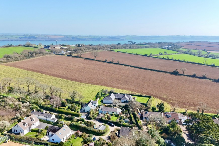 Passage Hill, Mylor, TR11
