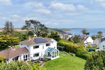 Maenporth Road, Maenporth, TR11
