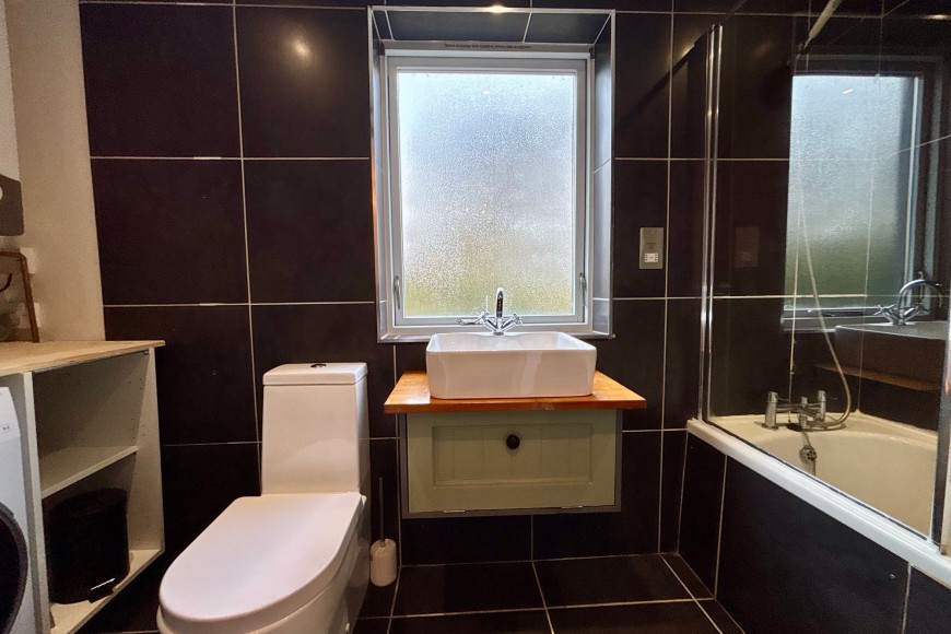 Ashfield Gardens, Falmouth, TR11