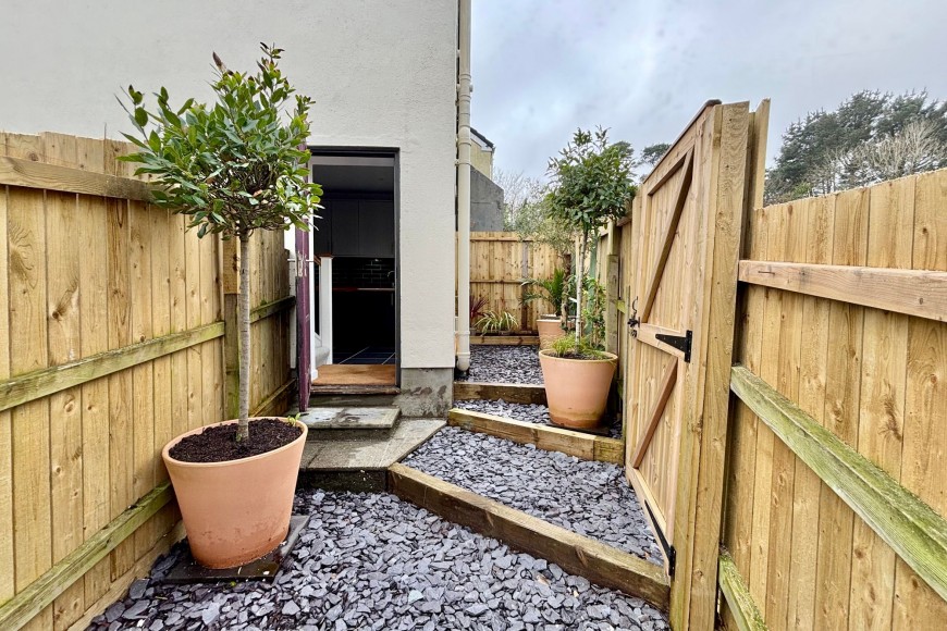 Ashfield Gardens, Falmouth, TR11