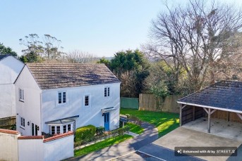 Round Ring Gardens, Penryn, TR10
