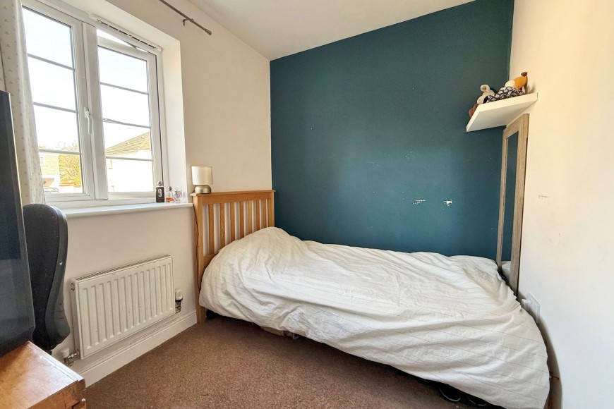 Round Ring Gardens, Penryn, TR10