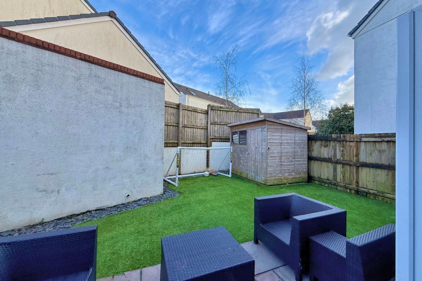 Round Ring Gardens, Penryn, TR10