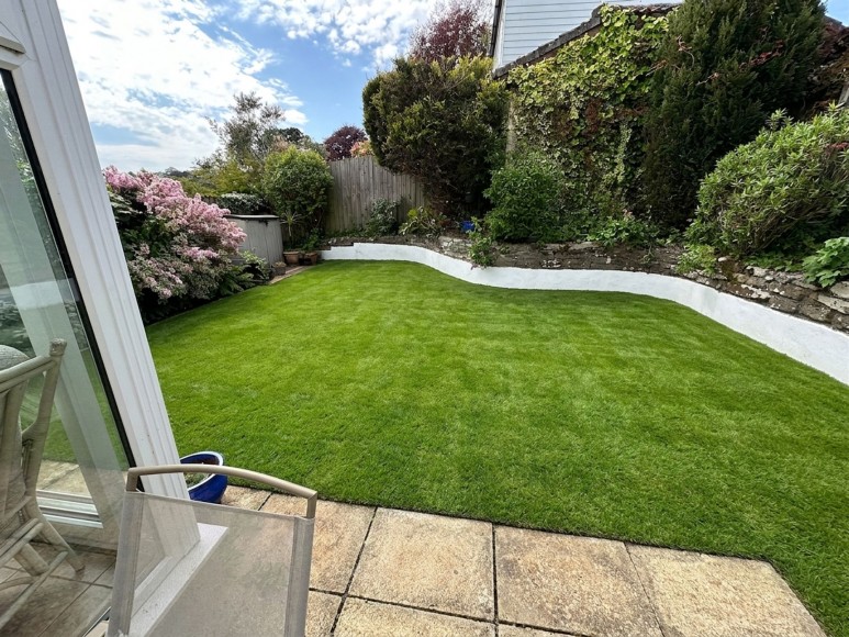 Old Well Gardens, Penryn, TR10