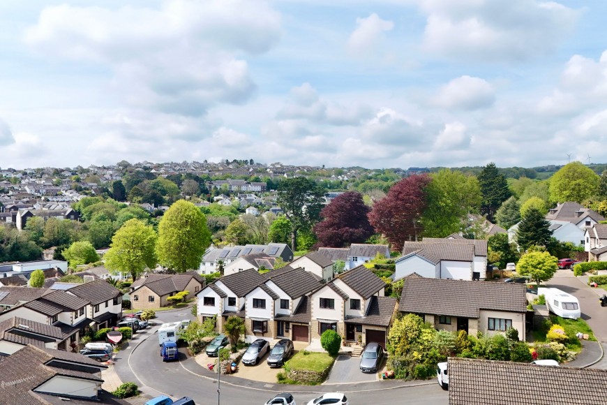 Old Well Gardens, Penryn, TR10
