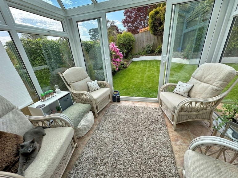 Old Well Gardens, Penryn, TR10