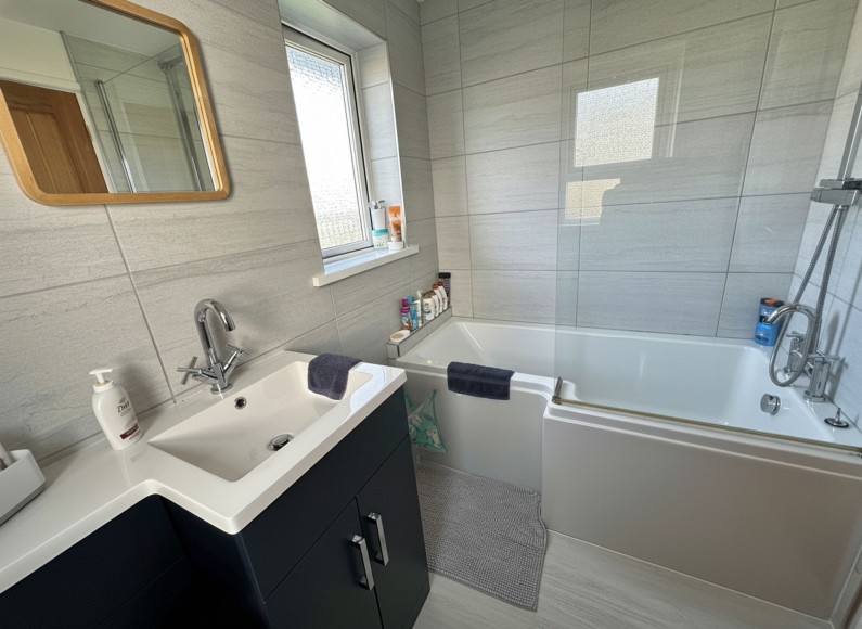 Mongleath Avenue, Falmouth, TR11