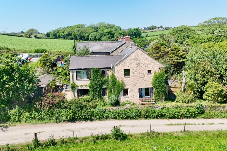 Trenoweth, Mabe Burnthouse, TR10