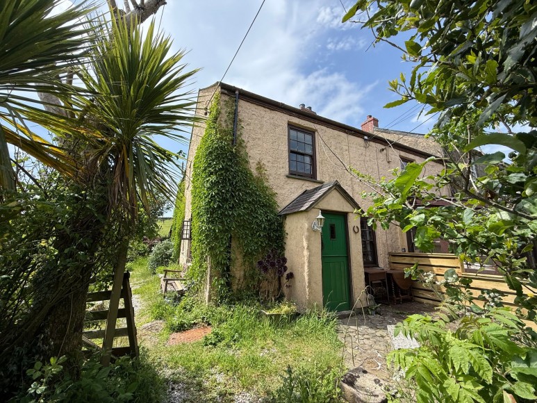 Trenoweth, Mabe Burnthouse, TR10