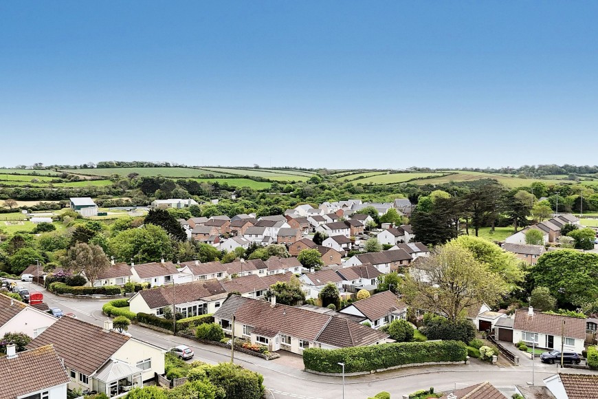Woodland Avenue, Penryn, TR10