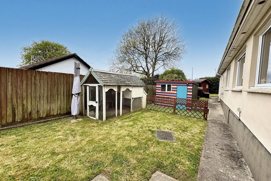 Woodland Avenue, Penryn, TR10