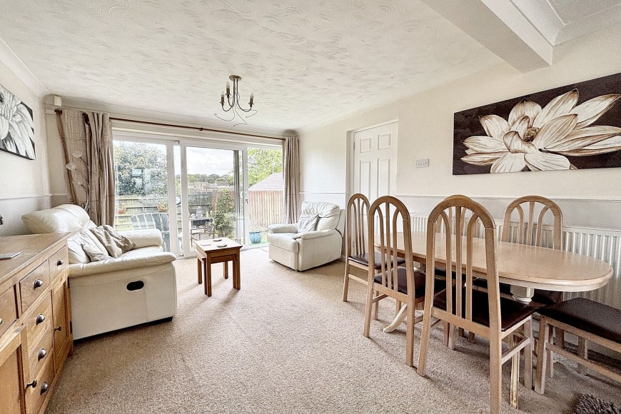 Woodland Avenue, Penryn, TR10
