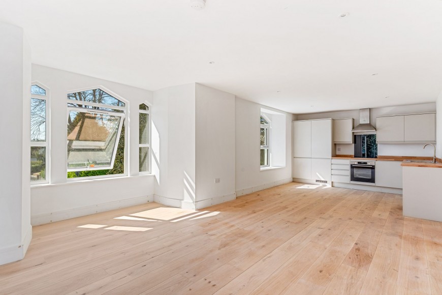1 Rosehill Place, 66 Melvill Road, TR11