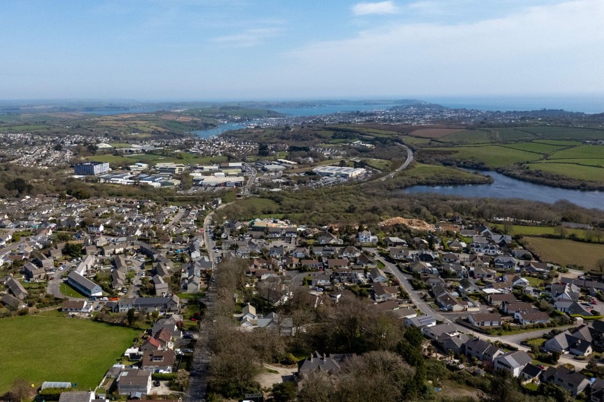 Antron Hill, Mabe Burnthouse, TR10