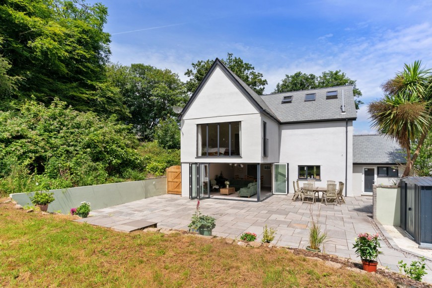 Antron Hill, Mabe Burnthouse, TR10