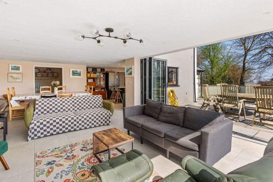 Antron Hill, Mabe Burnthouse, TR10