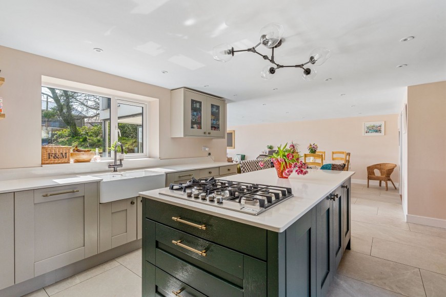 Antron Hill, Mabe Burnthouse, TR10