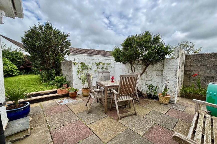East Road, Stithians, TR3
