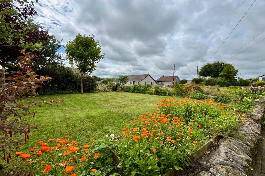 East Road, Stithians, TR3
