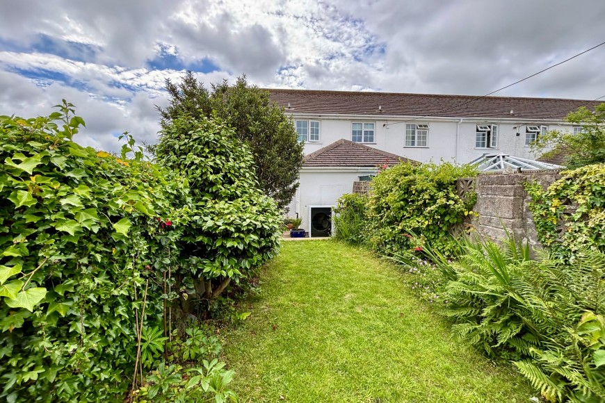 East Road, Stithians, TR3