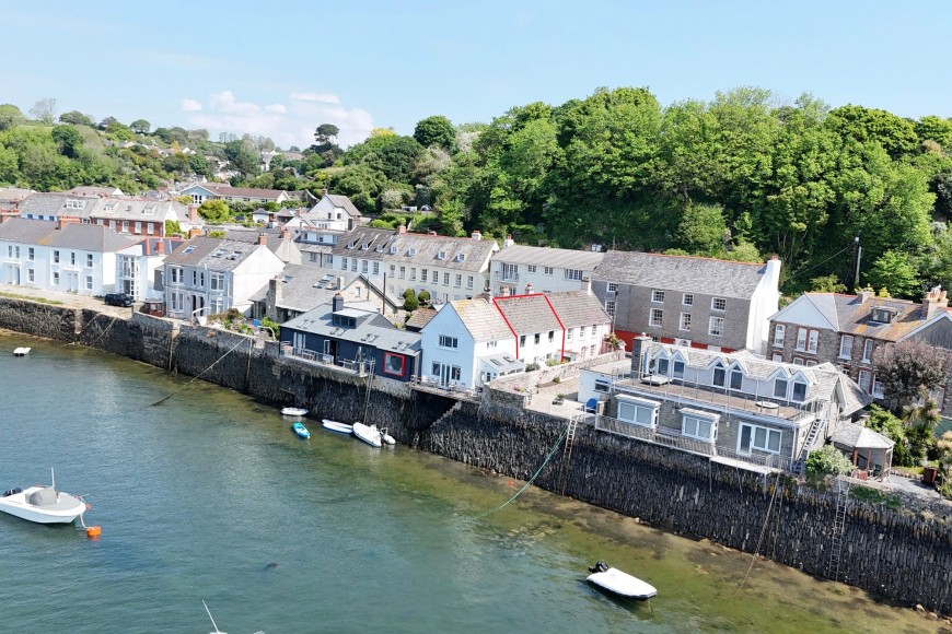 Trefusis Road, Flushing, TR11