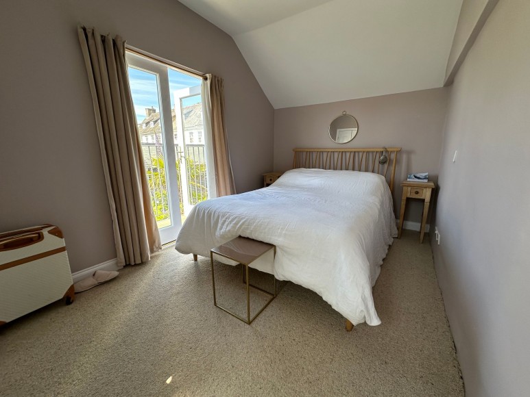 Trefusis Road, Flushing, TR11