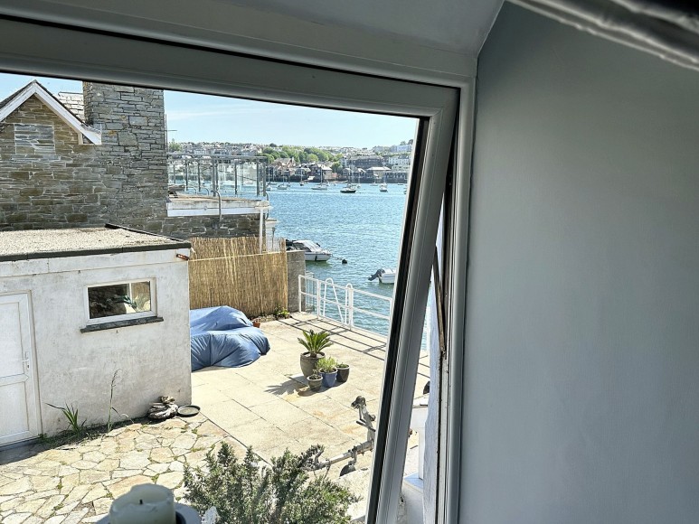 Trefusis Road, Flushing, TR11