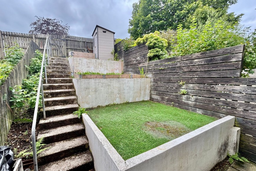 Longfield, Falmouth, TR11