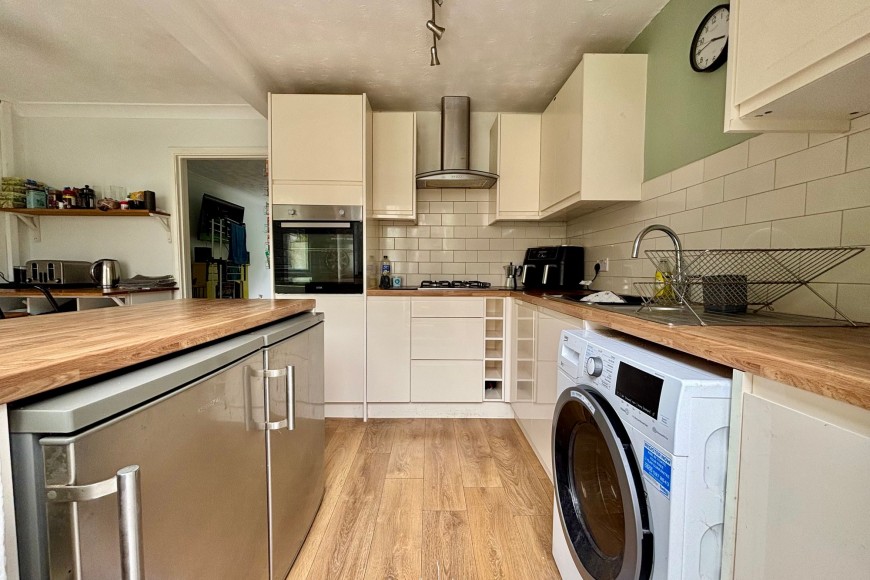 Longfield, Falmouth, TR11