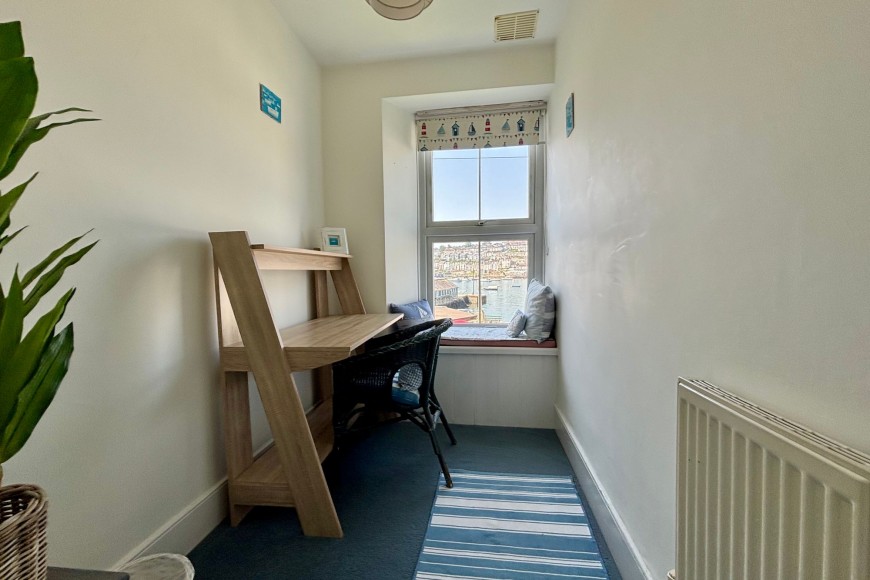 Trefusis Road, Flushing, TR11