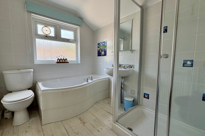 Trefusis Road, Flushing, TR11