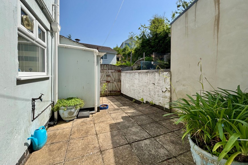 Trefusis Road, Flushing, TR11