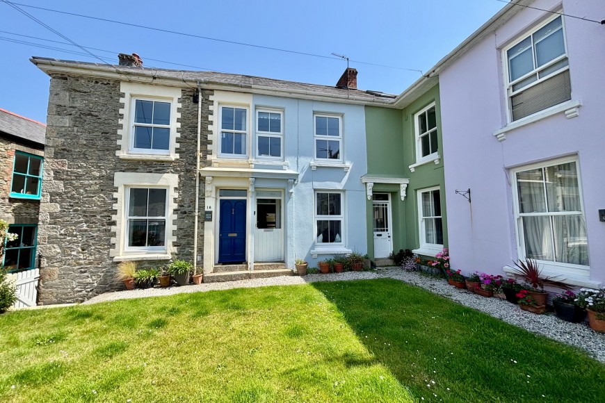 Trefusis Road, Flushing, TR11