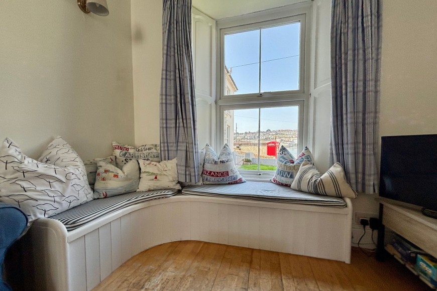 Trefusis Road, Flushing, TR11