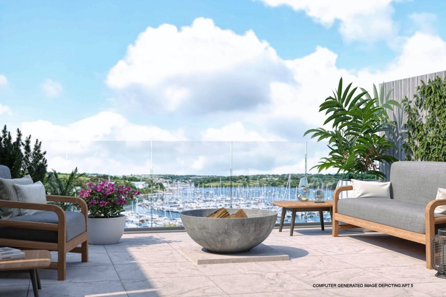 Waters Edge North Parade, Falmouth, TR11