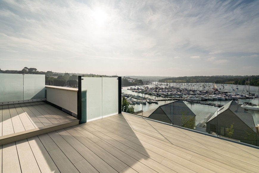 Waters Edge North Parade, Falmouth, TR11