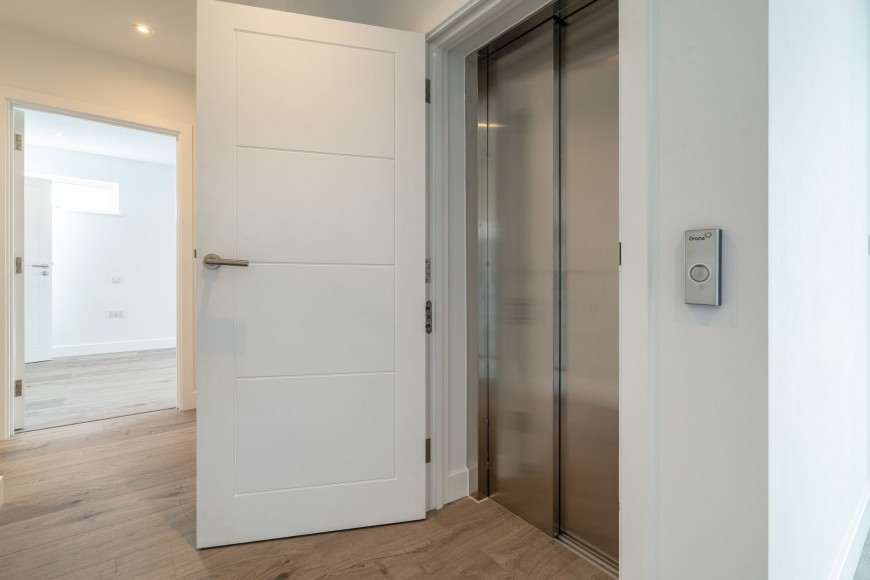 Waters Edge North Parade, Falmouth, TR11