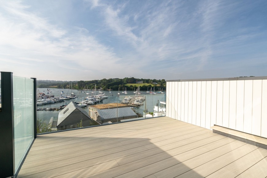 Waters Edge North Parade, Falmouth, TR11