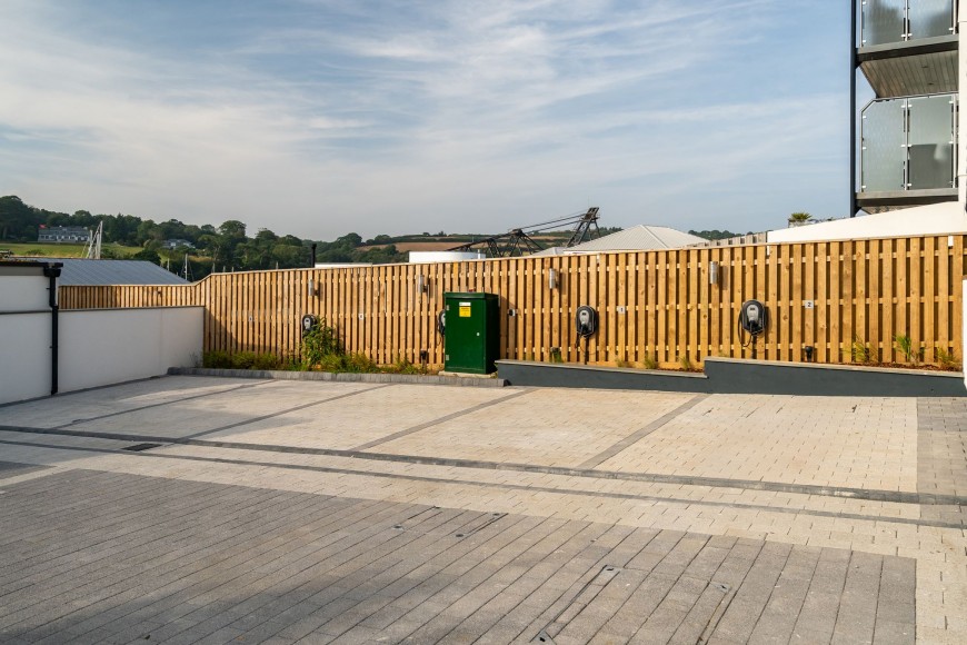 Waters Edge North Parade, Falmouth, TR11