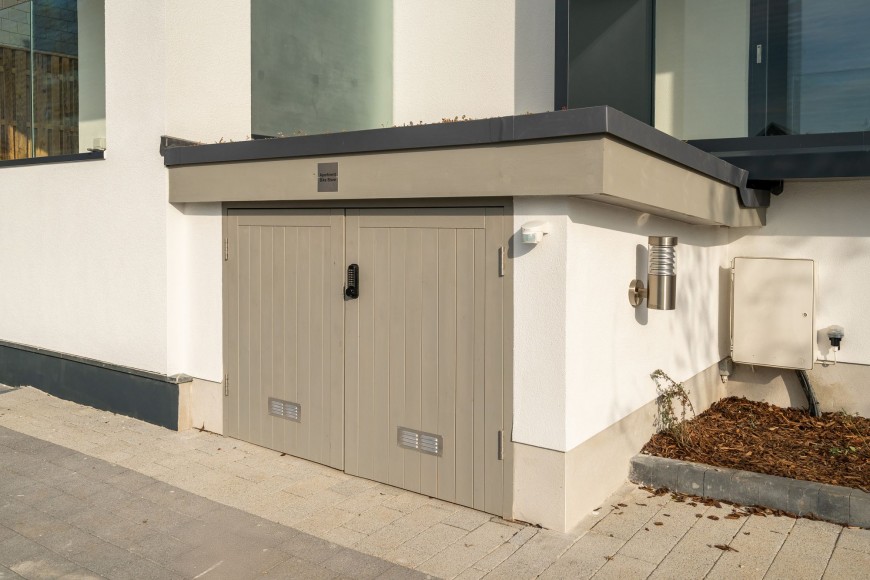 Waters Edge North Parade, Falmouth, TR11