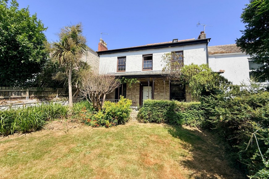 Kimberley Park Road, Falmouth, TR11