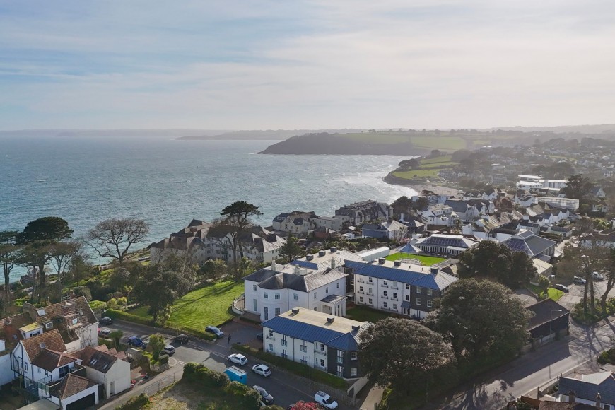 Emslie Road, Gyllyngdune Manor Emslie Road, TR11