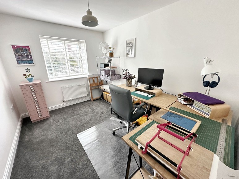 Mena Chinowyth, Falmouth, TR11