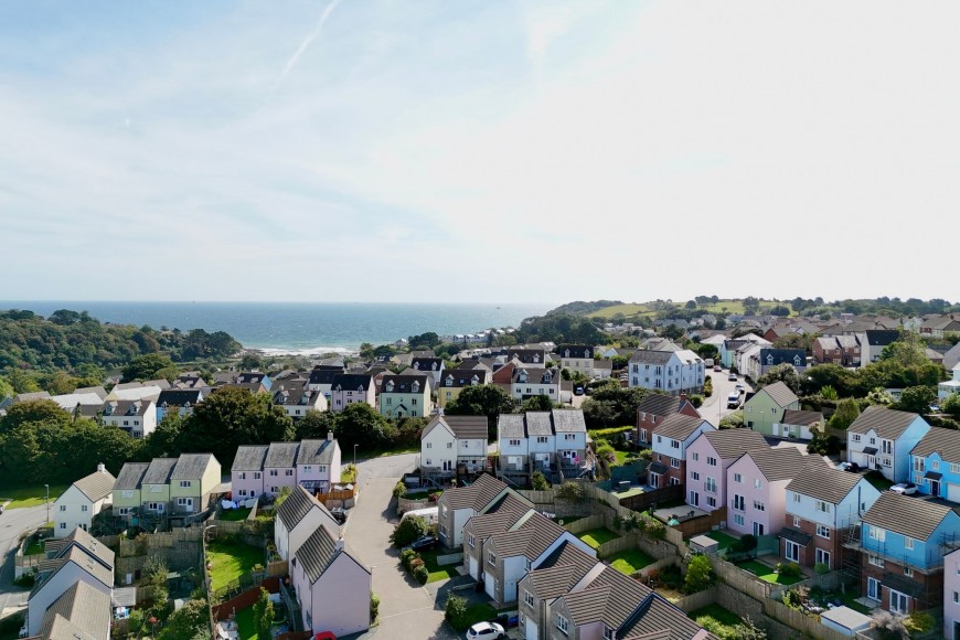 Mena Chinowyth, Falmouth, TR11