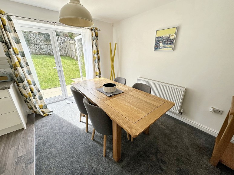 Mena Chinowyth, Falmouth, TR11