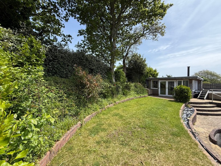 Frankland Close, Falmouth, TR11