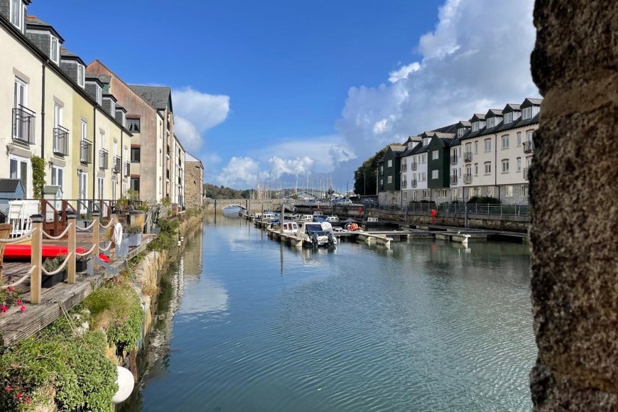 Harbour Village, Daniels Sail Loft Harbour Village, TR10