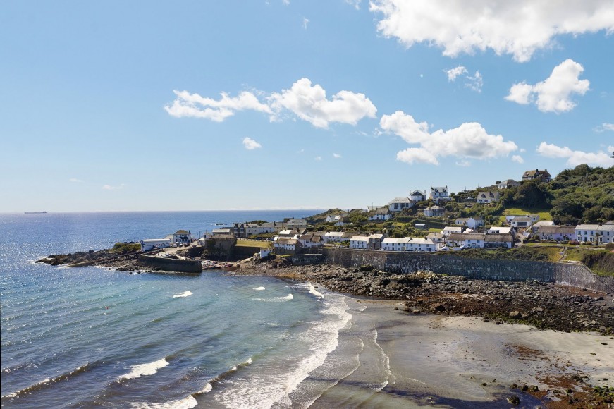 Sunny Corner, Coverack, TR12